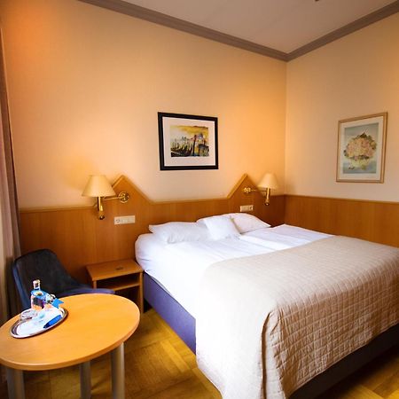Komfort Hotel Am Kurpark Bad Homburg vor der Hoehe Exterior photo