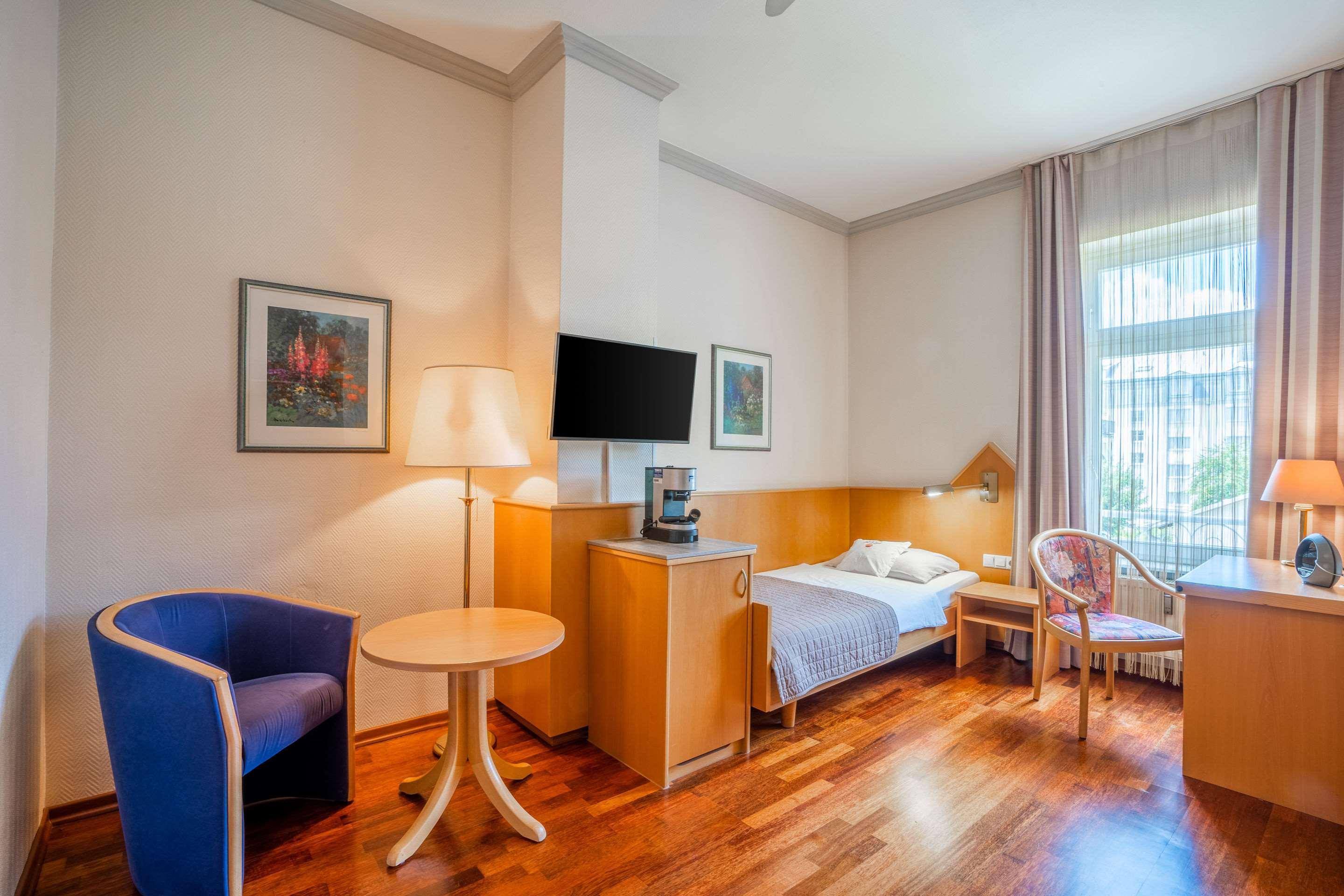 Komfort Hotel Am Kurpark Bad Homburg vor der Hoehe Exterior photo